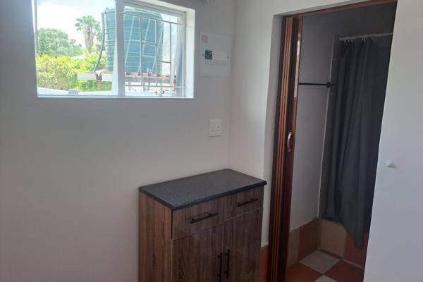 1 Bedroom with bathroom Communal braai area Prepaid electricity. Deposit