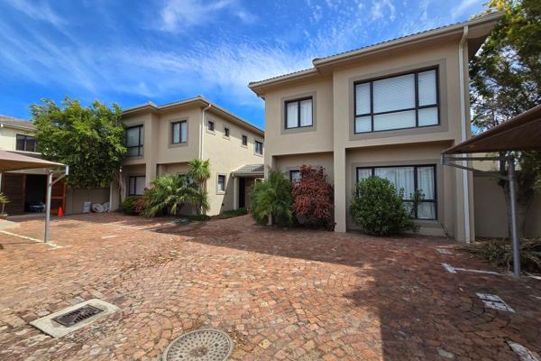 Duplex for Rent in Sandbaai

This unfurnished duplex in a quiet complex offers three bedrooms, two and a half bathrooms, and open-plan ...