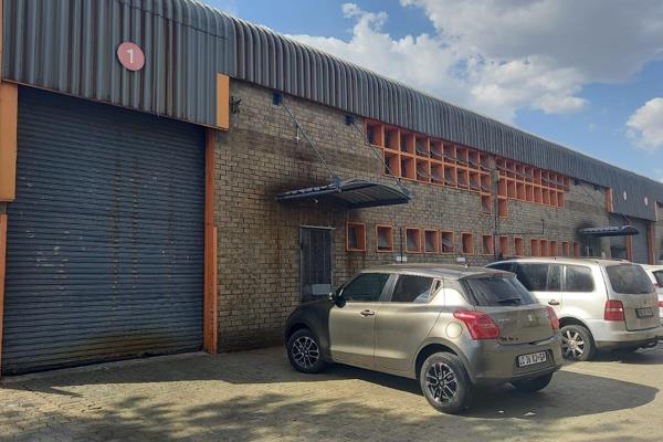 This mini-industrial property is located near the N1 and N14 transport routes and close ...