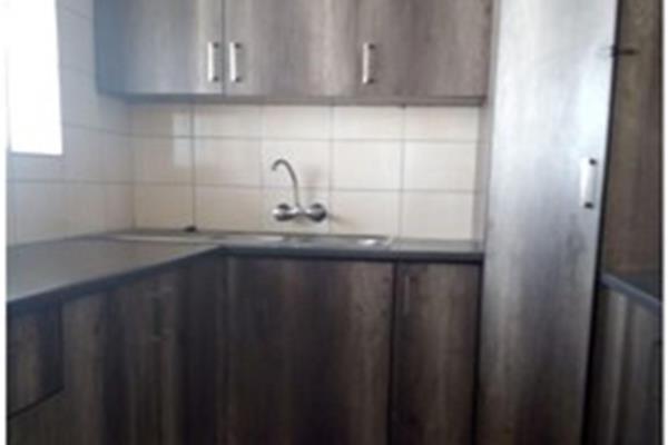 2 Bedroom Apartment/flat For Rent .
The apartment/Flat consists of the following:
- 2 bedroom bedroom
- Very spacious living area
- ...