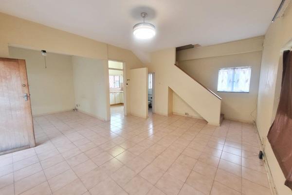 Bedrooms: 2
Bathrooms: 2
Location: Musgrave
Rental: R10,000 per month
Utilities: Water included, prepaid electricity
Parking: 1 ...