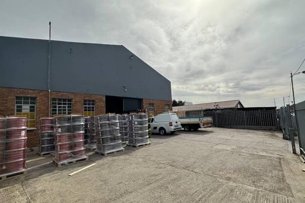 9 REITH ROAD | SIDWELL | FREE STANDING INDUSTRIAL PREMISES

This 380 sqm warehouse ...