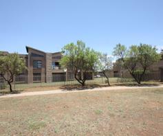 Apartment / Flat for sale in Vanderbijlpark SE 8