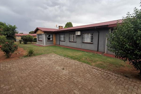 Very neat and spacious 3 Bedroom, 2 bathroom property. Main has en-suite bathroom - shower, basin and toilet. The main bedroom has ...