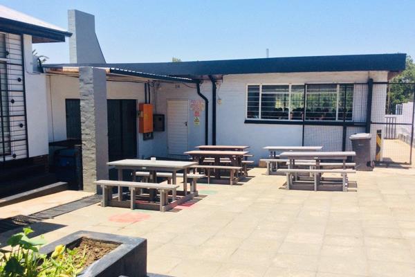 Tenanted and currently generating R40 000 in rental income, this property houses four businesses and has additional space for more ...