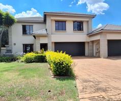 House for sale in Midstream Estate