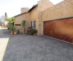 Townhouse for sale in Vanderbijlpark SW