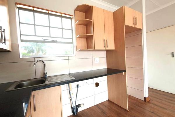 Stylishly Renovated 1Bed Apartment– Perfect for First-Time Buyers or Savvy ...