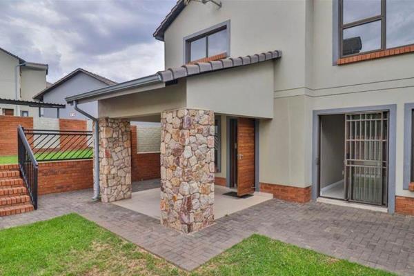 Modern and Stylish 3-Bedroom Duplex for Sale in Midrand

This immaculate 3-bedroom, 2-bathroom duplex with a double garage is located ...