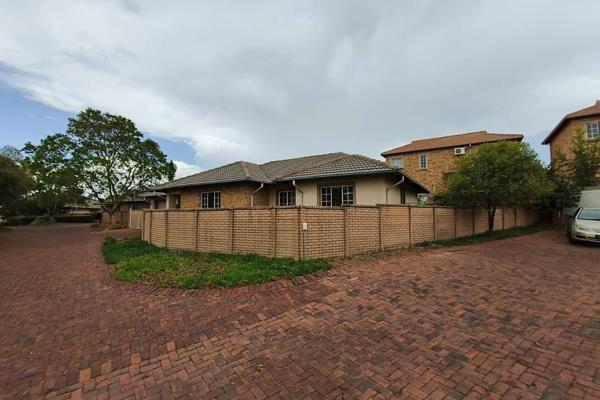 This house is perfectly located in Centurion, Cosmos estate. it is perfect for a family. ...