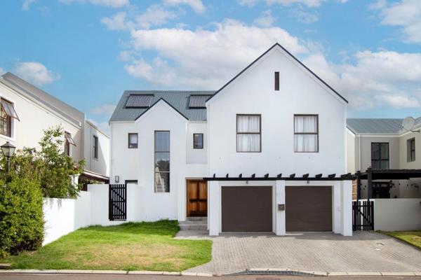 Sole Mandate. 

This beautiful home in the Welgevonden Estate is both spacious and well situated bordering a tree-filled park. The ...