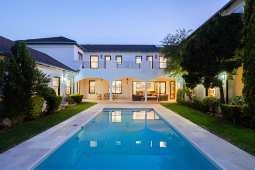 7 Bedroom House for sale in Val de Vie Estate