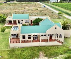 House for sale in Baardskeerdersbos