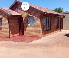 House for sale in Soshanguve WW