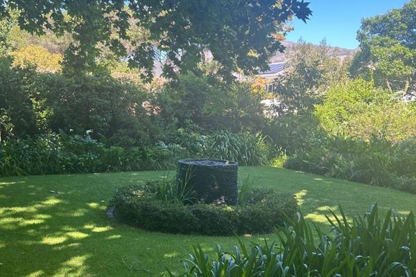 A unique opportunity presents itself! Set in the heart of the esteemed Constantia area, this sectional title plot, surrounded by ...