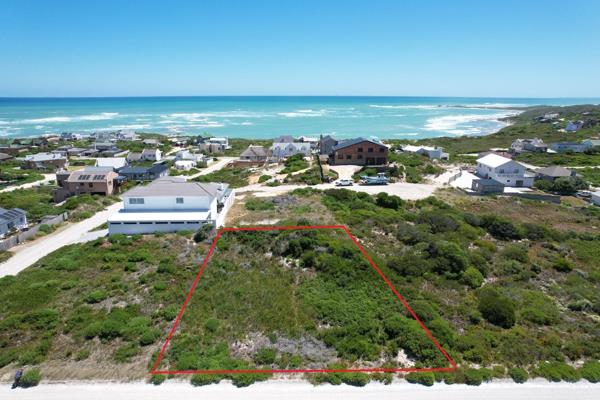 Exclusive Mandate : Discover the joys of coastal living with this lovely vacant stand in ...