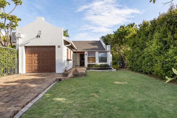 ON SHOW
Saturday, 21 December
13:00 - 15:00

EXCLUSIVE SOLE MANDATE -  ADDRESS FOR SHOWHOUSE:  While the actual address is 16 Gordon ...