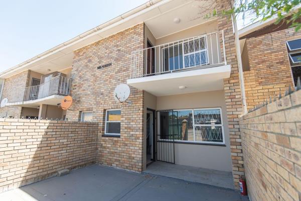 This newly renovated two-bedroom property in the desirable Swartkops area of Milnerton ...