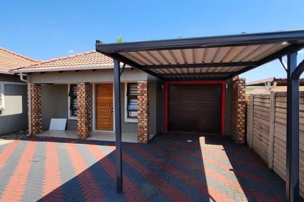 Charming 3-Bedroom Home for Rent in Andeon – Secure Estate Living!

Discover the perfect blend of comfort and convenience in this ...