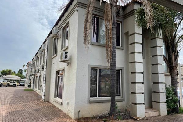 70 SQUARE METER TO LET | JEAN AVENUE | DORINGKLOOF | CENTURION

The commercial office ...