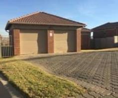 House for sale in Olievenhoutbosch