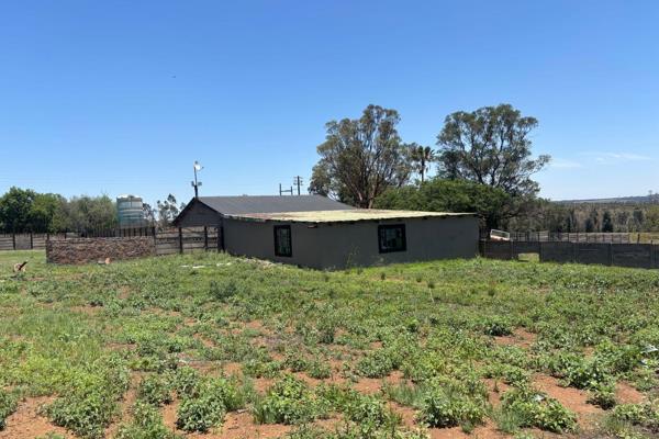 Live a quiet life not too far from town.  The farm has  so much to offer, currently the three houses are being leased .  The main house ...