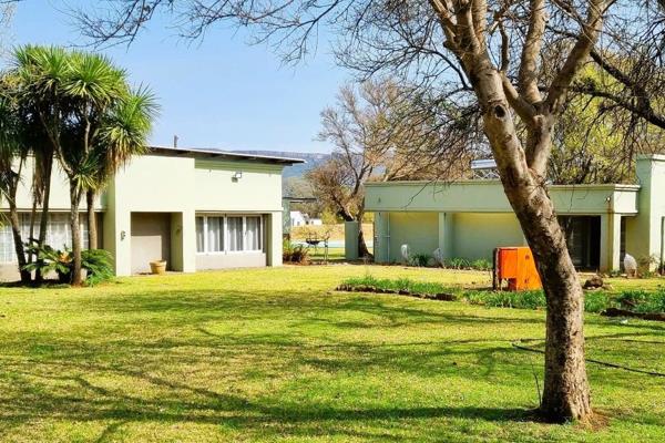 Experience the unmatched beauty of this 31-hectare farm, perfectly situated along the Magalies River and set against the majestic ...