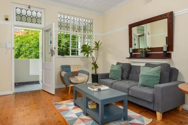 Characterful,  2nd floor, balconied treasure filled with  charm; high ceilings, original ...