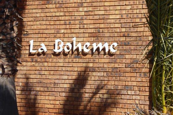 La boheme, charles de gaulle crescent, heighveld

2 bedrooms
1 full bathroom
balcony
open plan kitchen / living ...