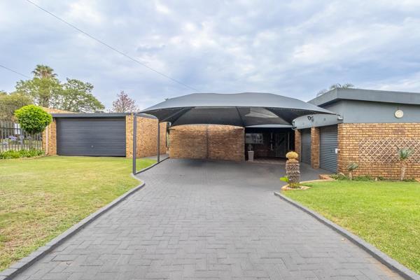 Step into this beautiful family home in the heart of Rant-en-Dal, Krugersdorp, where ...