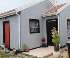 House for sale in Broadlands Village