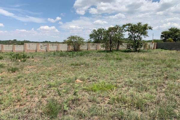 Exclusive Mandate!!

Welcome to the opportunity to buy your own stand in the beautiful Marula Heights Estate.

This stand is situated ...