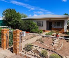 House for sale in Ladismith