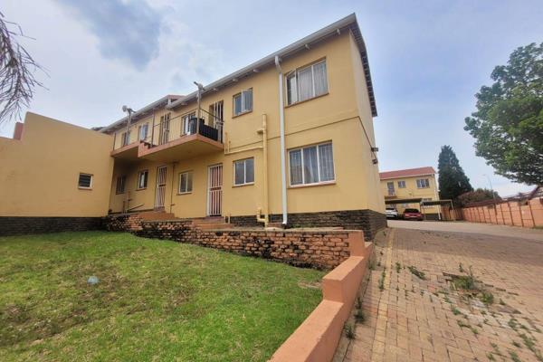 Property Details:
•	Bedrooms: 2 spacious bedrooms.
•	Bathroom: 1 full bathroom.
•	Living Space: Open-plan lounge and kitchen for ...