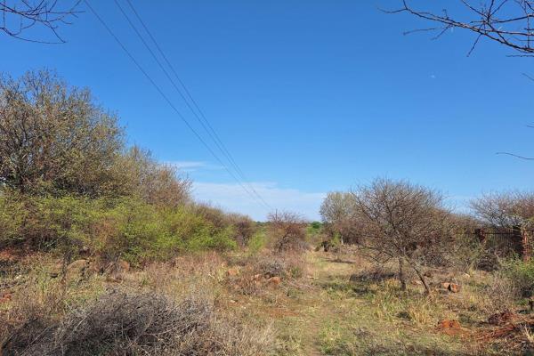 This unique 9-hectare smallholding is perfectly situated in a picturesque triangular shape, offering diverse potential for a variety of ...