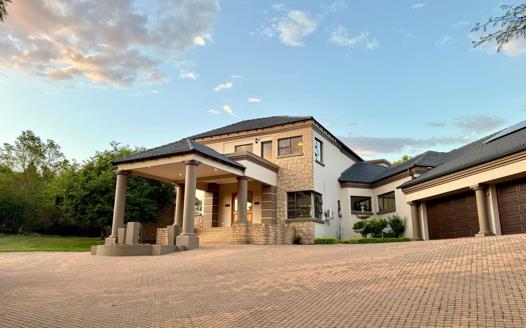 6 Bedroom House for sale in Mooikloof Equestrian Estate