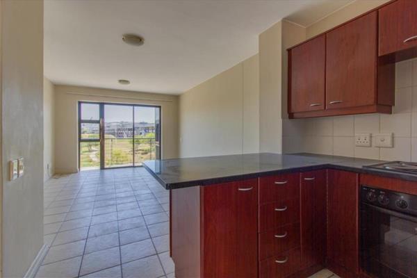 Luxurious 2 Bedroom Flat to Rent

Located in the heart of Tygervalley, this spacious 2 ...