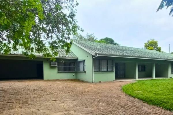 This charming homestead is nestled within a peaceful agricultural estate. This delightful property features a spacious main house with ...