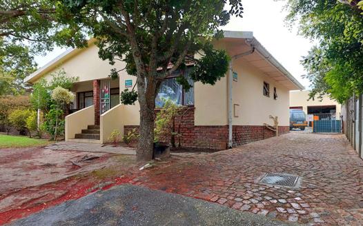 2 Bedroom House for sale in Denneoord