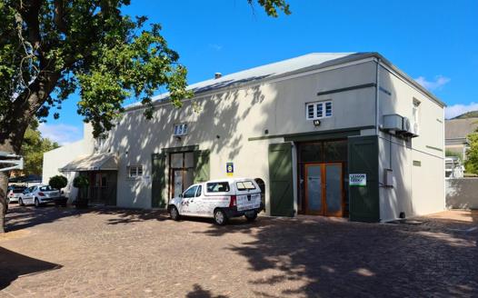 Commercial Property for sale in Lemoenkloof