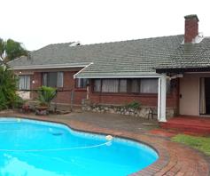 House for sale in Uvongo