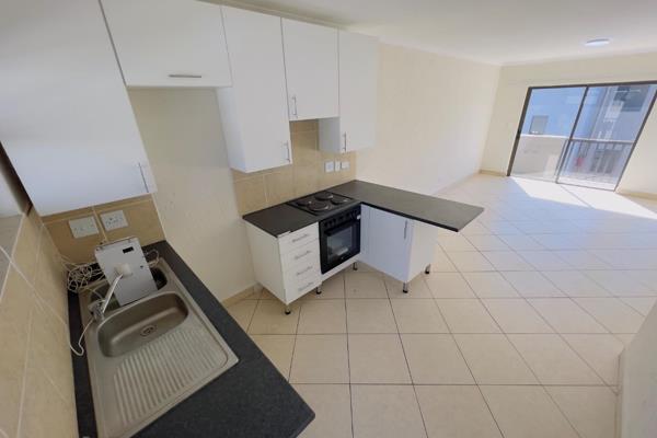 For Sale: 2nd  Floor Unit in Eveleigh Estate, Boksburg

This spacious 2-bedroom ...