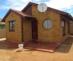 House for sale in Soshanguve WW