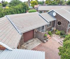 House for sale in Sunward Park