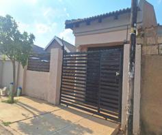 House for sale in Mahube Valley