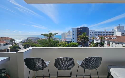 3 Bedroom Apartment / Flat to rent in Bantry Bay