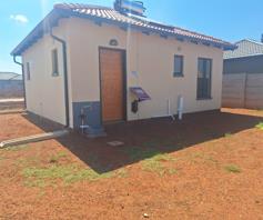 House for sale in Chiawelo