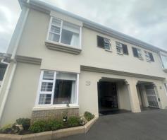 Townhouse for sale in Umgeni Park