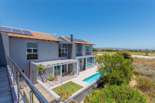 3 Bedroom House for sale in Langebaan Country Estate