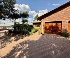 House for sale in Queenswood